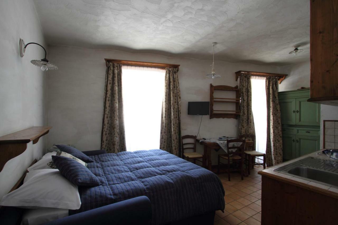 Residenza Dei Maestri Apartment Рокарасо Екстериор снимка
