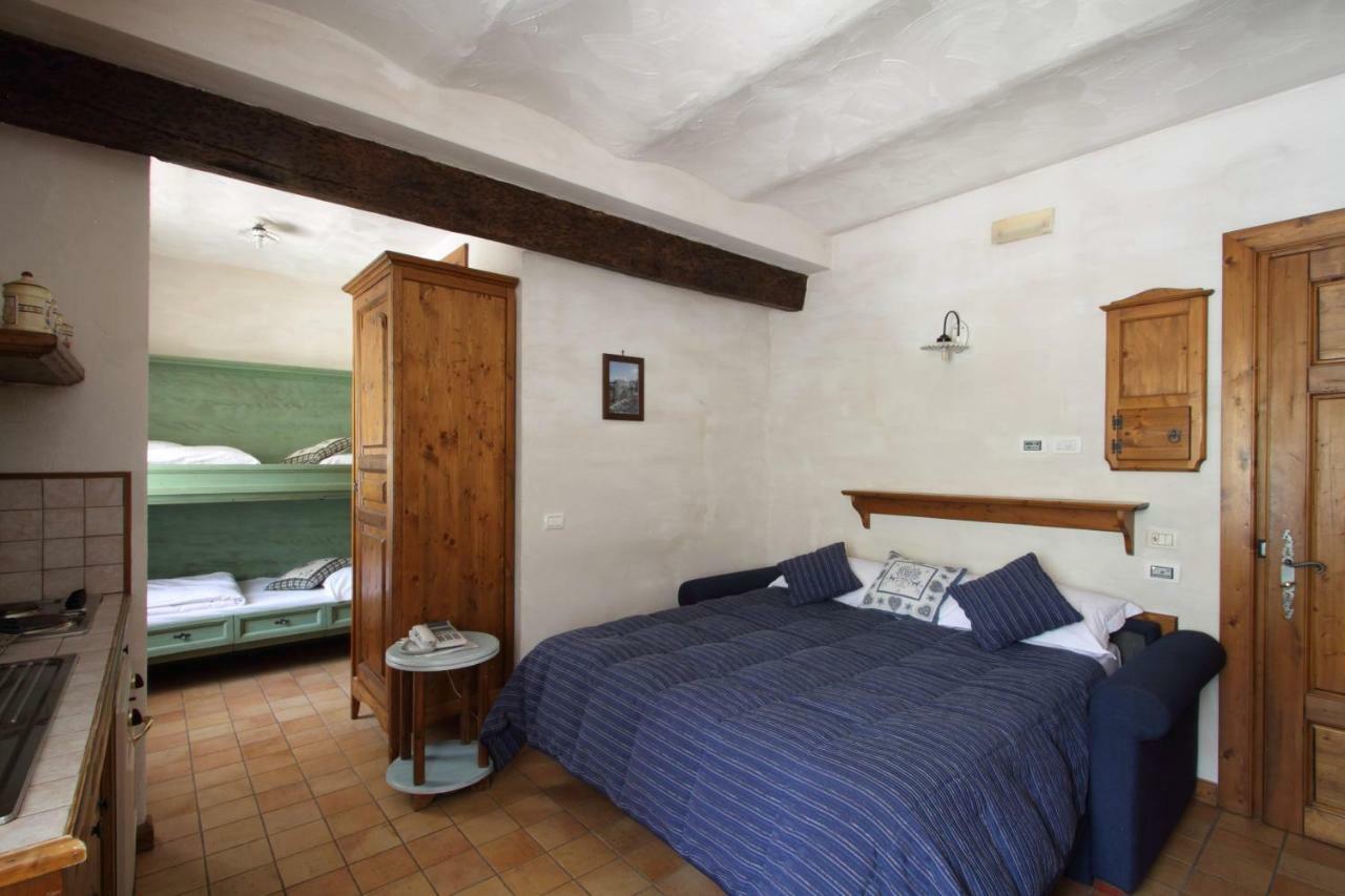 Residenza Dei Maestri Apartment Рокарасо Екстериор снимка