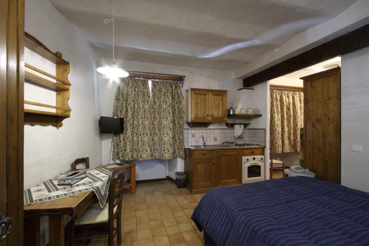 Residenza Dei Maestri Apartment Рокарасо Екстериор снимка