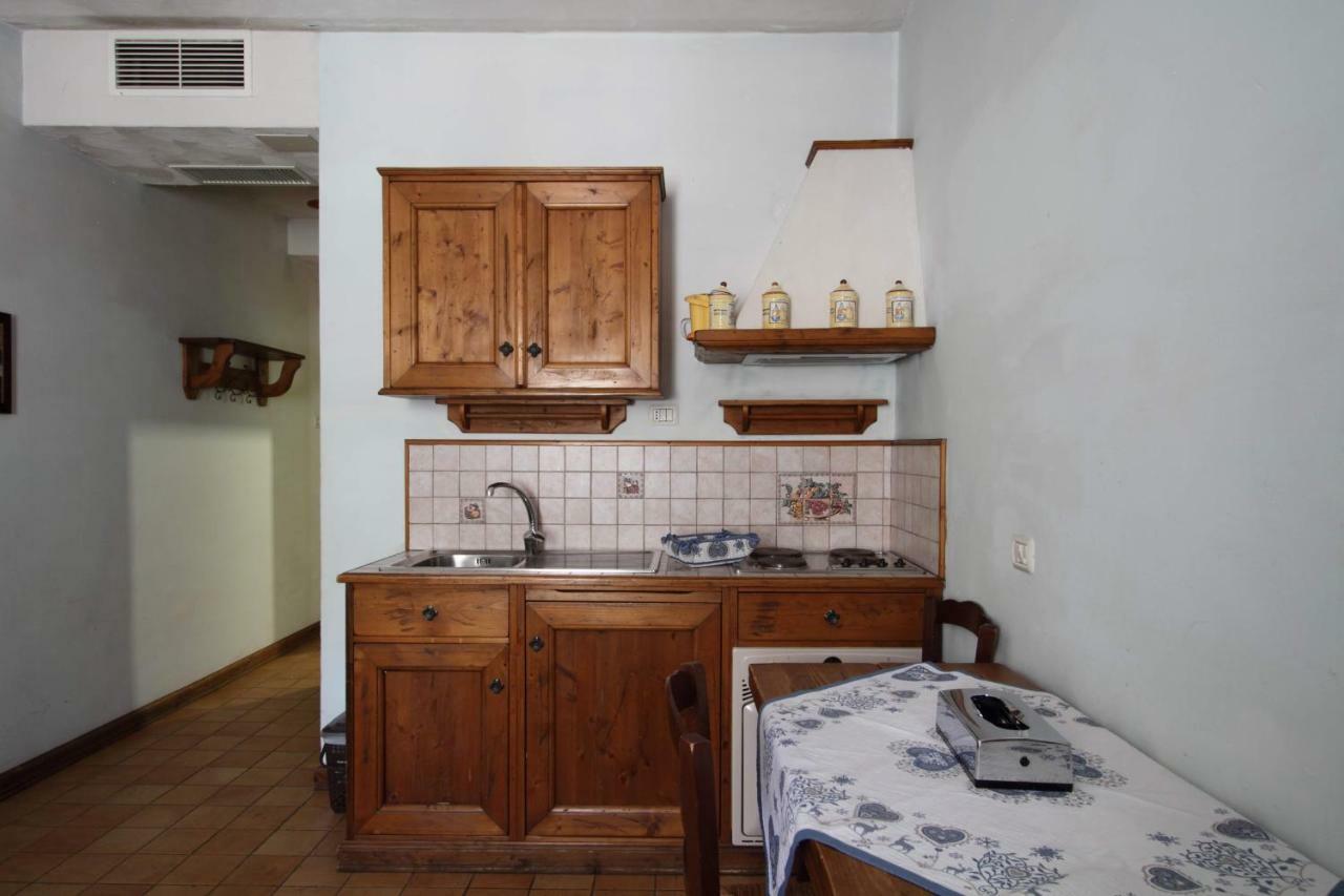 Residenza Dei Maestri Apartment Рокарасо Екстериор снимка