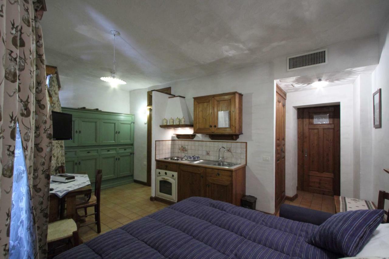 Residenza Dei Maestri Apartment Рокарасо Екстериор снимка